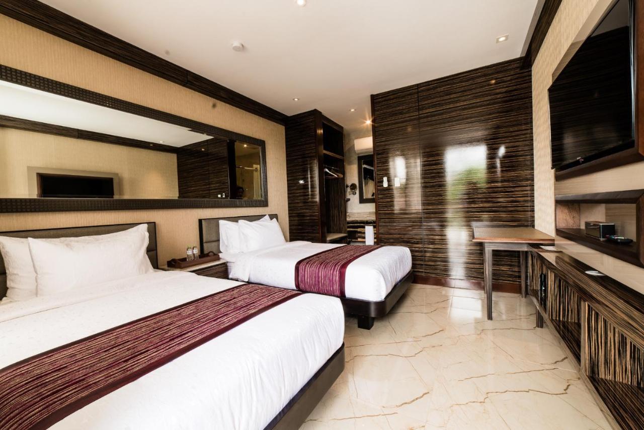 Hotel Gwandalan House Dipolog Esterno foto